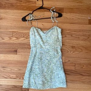 Aritzia Wilfred dress